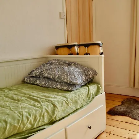 2 Bedroom ブリストル